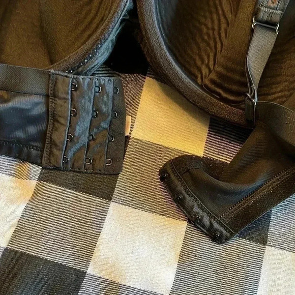 CACIQUE 46D lightly lined balconette bra black - Picture 2 of 6